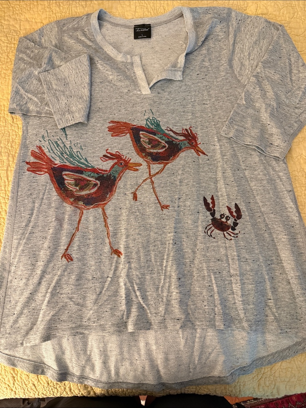 Flax by Jeanne Engelhart Heather Gray Short Sleeve Tee with Bird Print